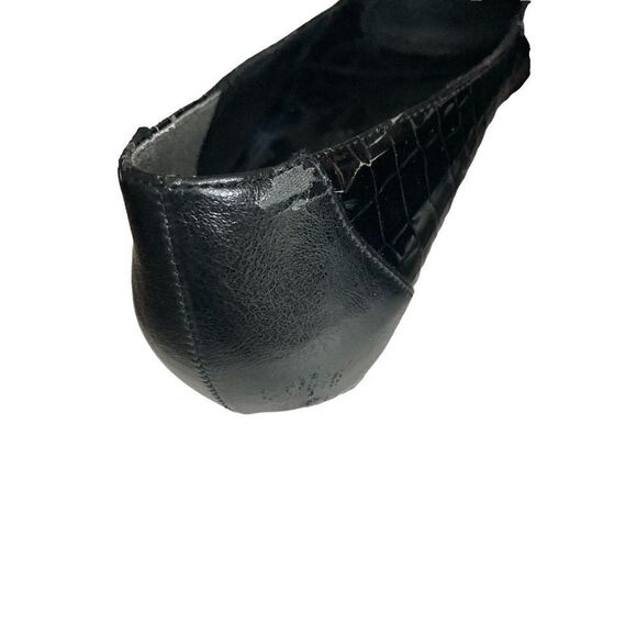 J RENEE BLACK ALLIGATOR BUCKLE LOW HEELS / SZ: 9 - Picture 8 of 9